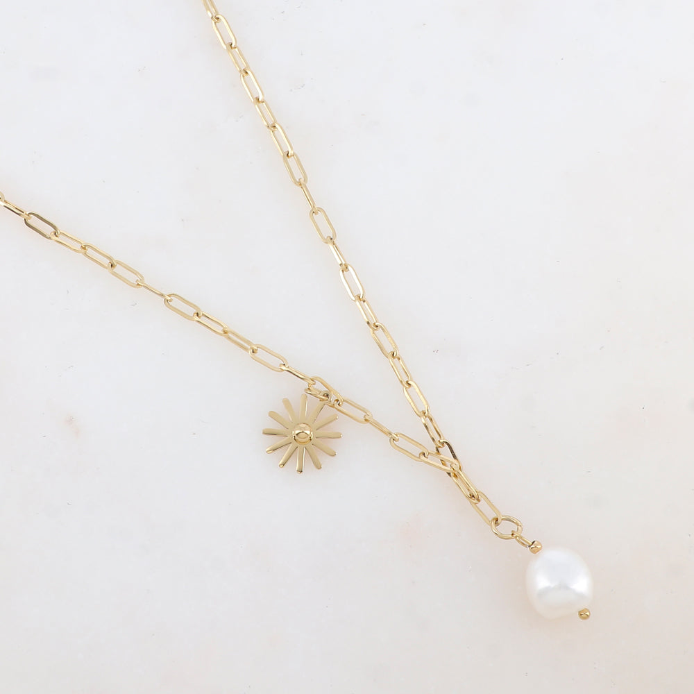Collier en maille avec perle d'eau douce, pampille soleil avec petite boule (50+5CM)