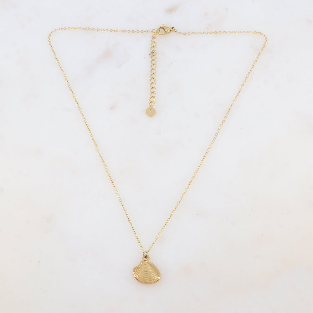 Collier avec pendentif en forme de coquillage (40+5CM)