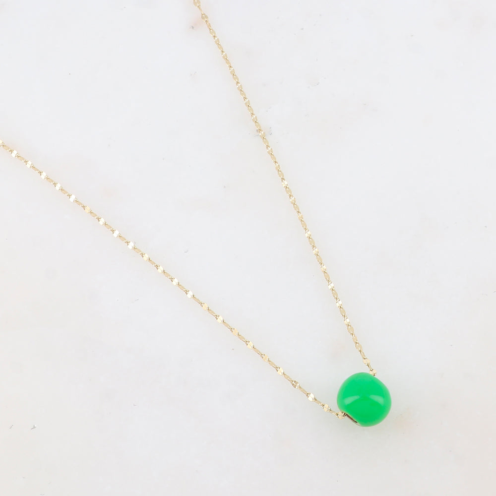 Collier avec pendentif boule émaillé (effet miroir) (40+5CM)