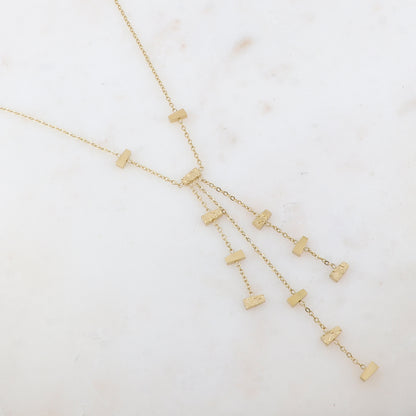Collier avec pendentif 3 chaînes tombantes, pampilles géométriques lisses et martelées (39+7CM)