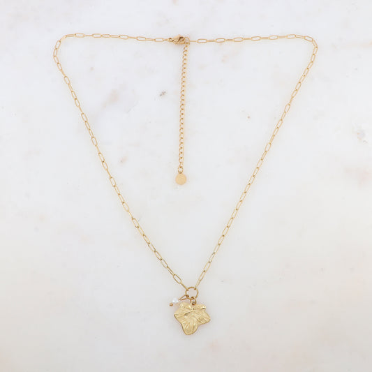 Collier avec pendentif feuille et perle d'eau douce (45+7CM)