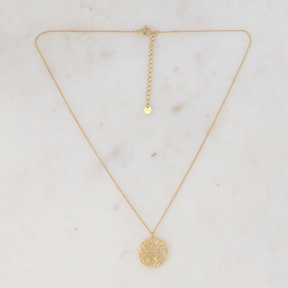 Collier avec pastille martelée, ajourée façon feuille, bi-face (42+5CM)