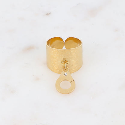 Bague avec pampille menotte et strass