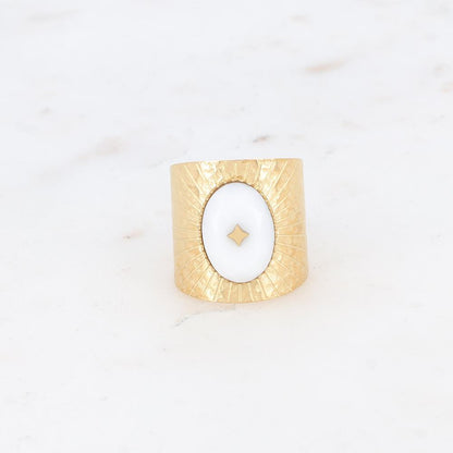Bague martelée avec pierre naturelle ovale - Agate blanche