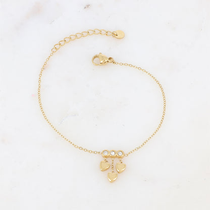 Bracelet avec chaînes, cœurs et strass
