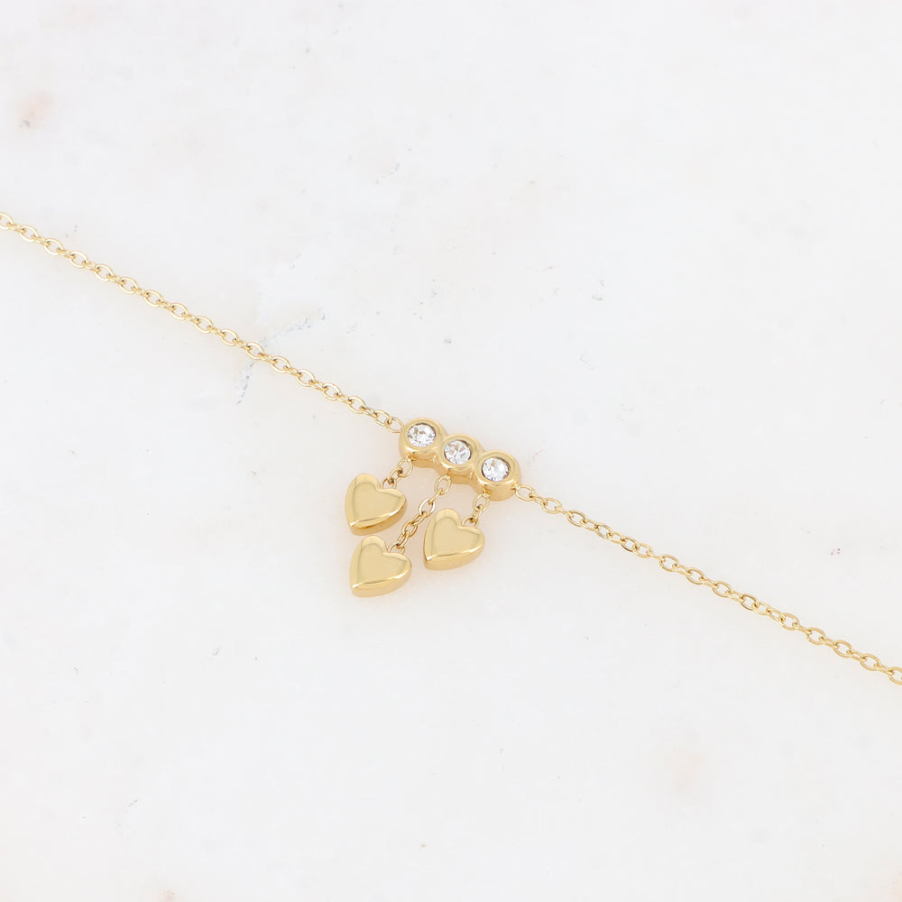 Bracelet avec chaînes, cœurs et strass