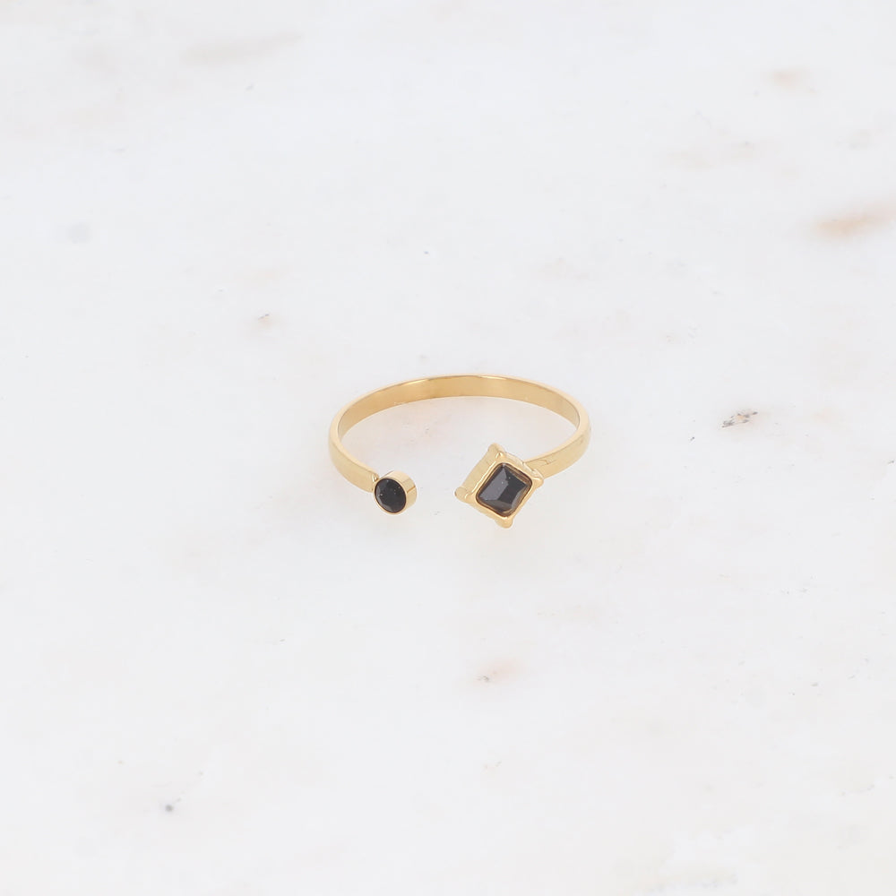 Bague avec deux oxyde de zirconium