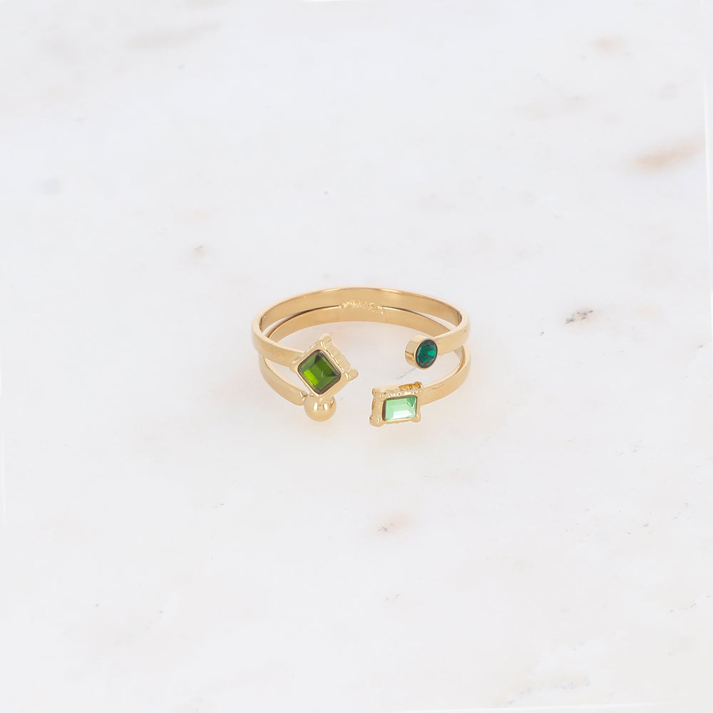 Bague avec trois oxyde de zirconium