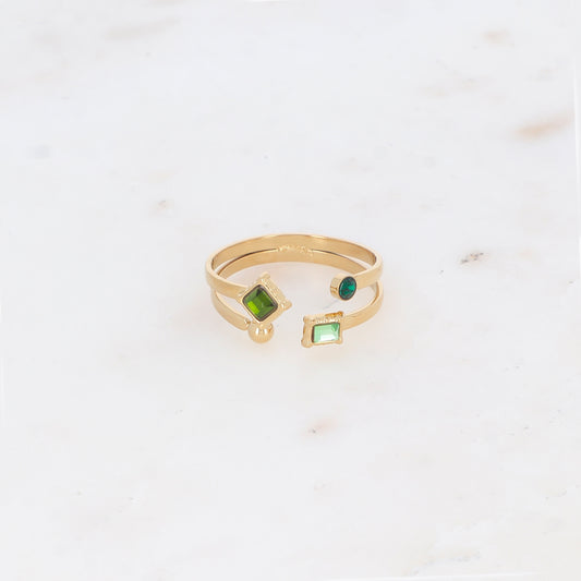 Bague avec trois oxyde de zirconium