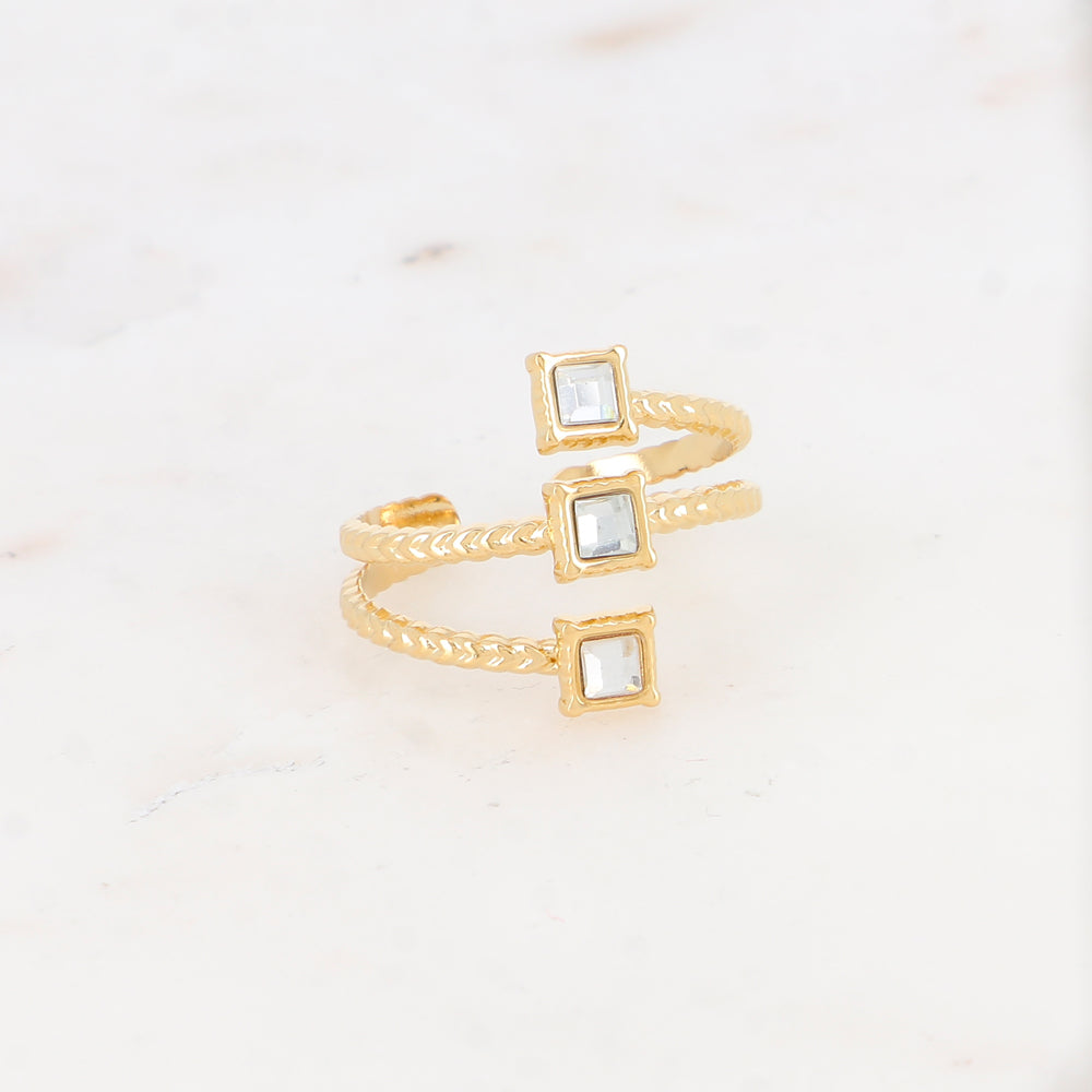 Bague trois rangs avec oxyde de zirconium