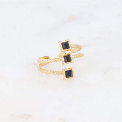 Bague trois rangs avec oxyde de zirconium