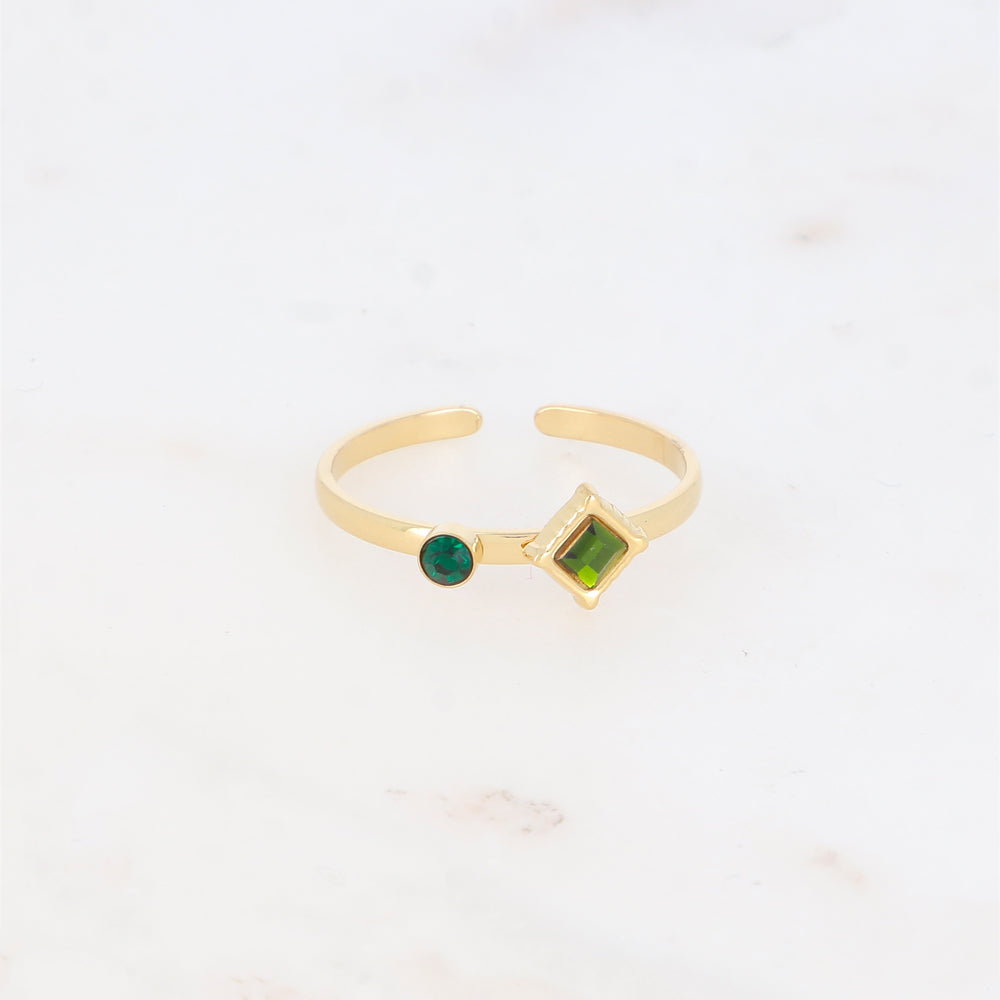 Bague avec oxyde de zirconium
