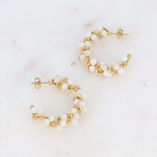 Créoles à puce avec perles en pierre naturelle 3,4 cm.