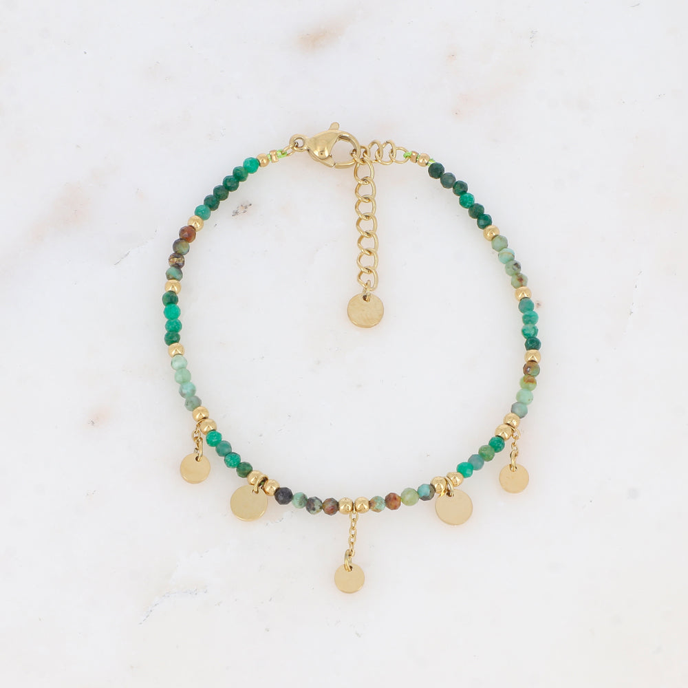 Bracelet avec chaînes, pampilles rondes lisses, perles dorées et pierres naturelles