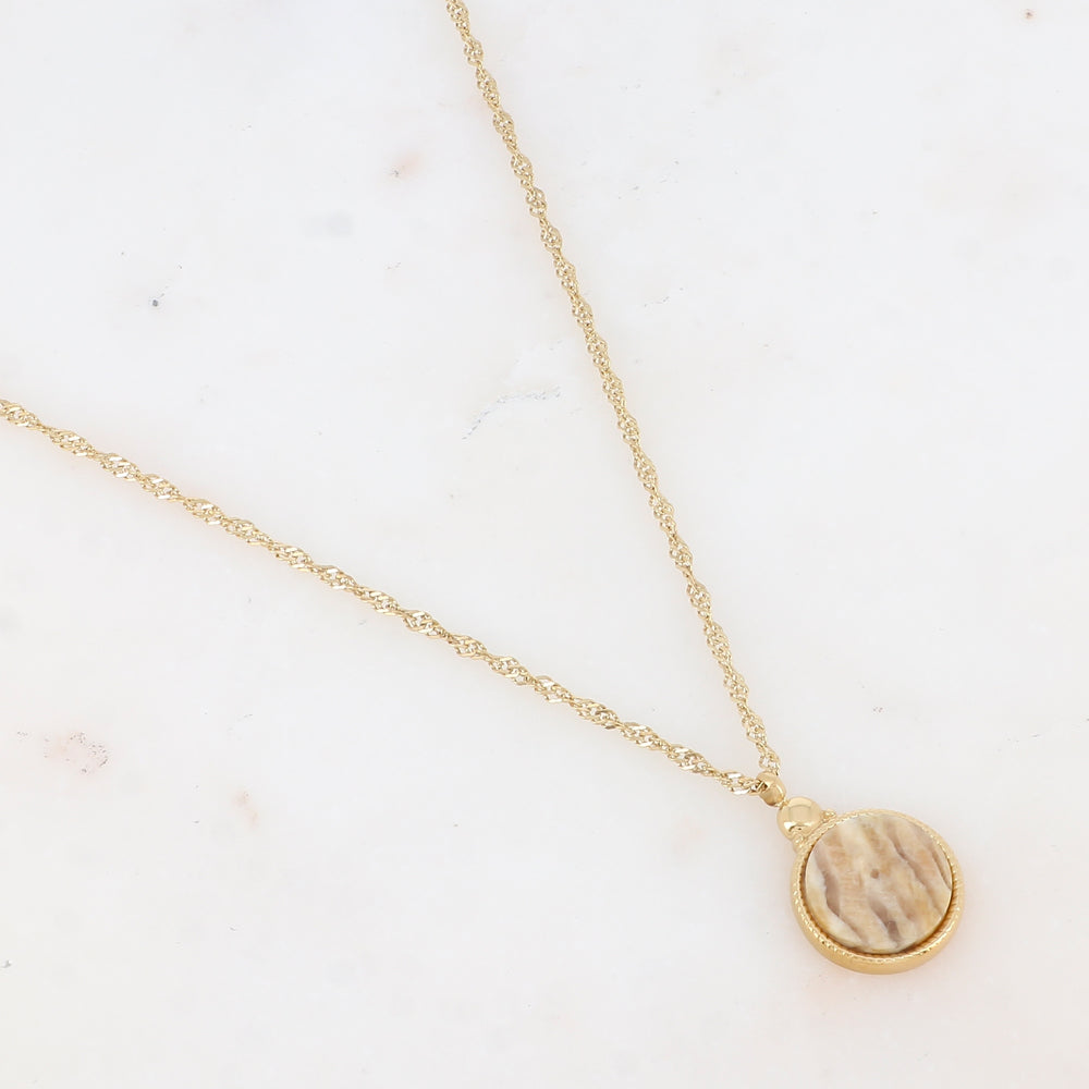 Collier avec pendentif rond serti d'une pierre naturelle (40.5+5CM)