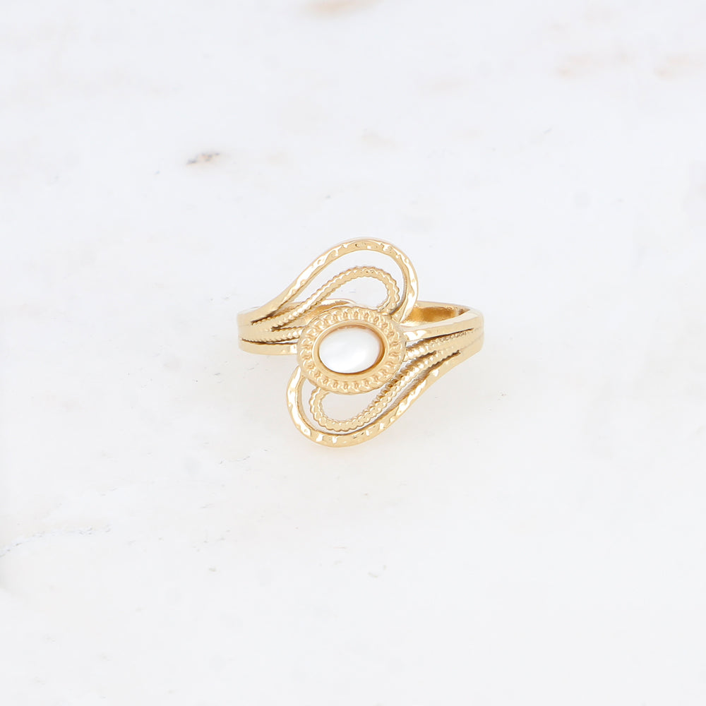 Bague ajourée avec pierre naturelle - Nacre