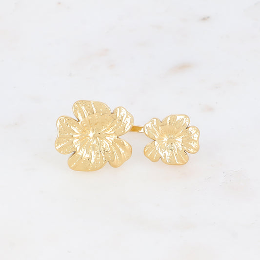 Bague avec deux fleurs