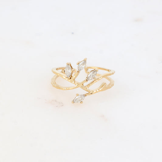 Bague avec oxyde de zirconium