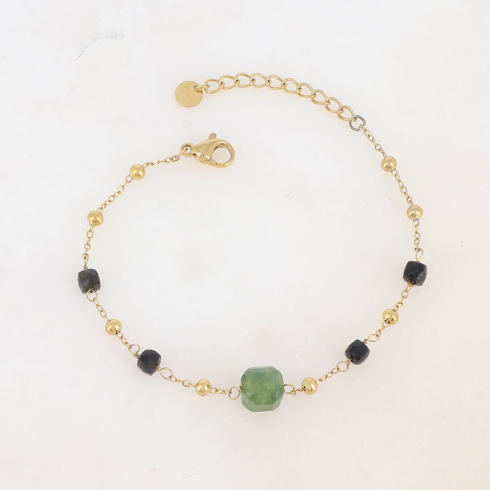 Bracelet avec pierres naturelles