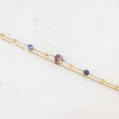 Bracelet double rangs avec pendant en pierre naturelle