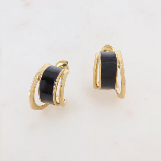 Créoles à puce 3 rangs avec effet lisse et émaillées 1,2x 2,9 cm