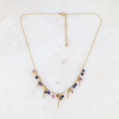 Collier avec pastilles, chaînes, pâtes de verre et pierre naturelle (40+5CM)