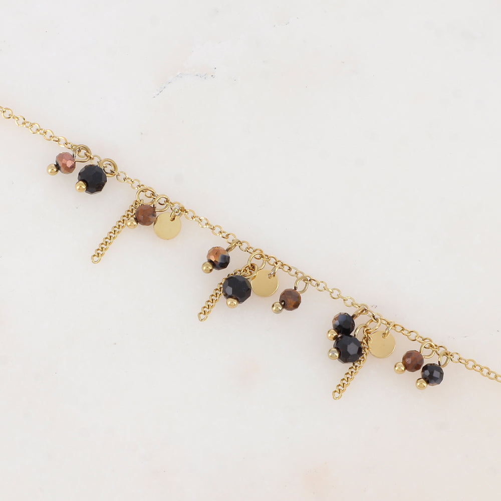 Bracelet avec pastilles, chaînes, pâtes de verre et pierre naturelle