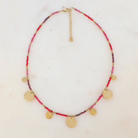 Collier avec pierre naturelle, pâtes de verre et pastilles martelées (39+5CM)