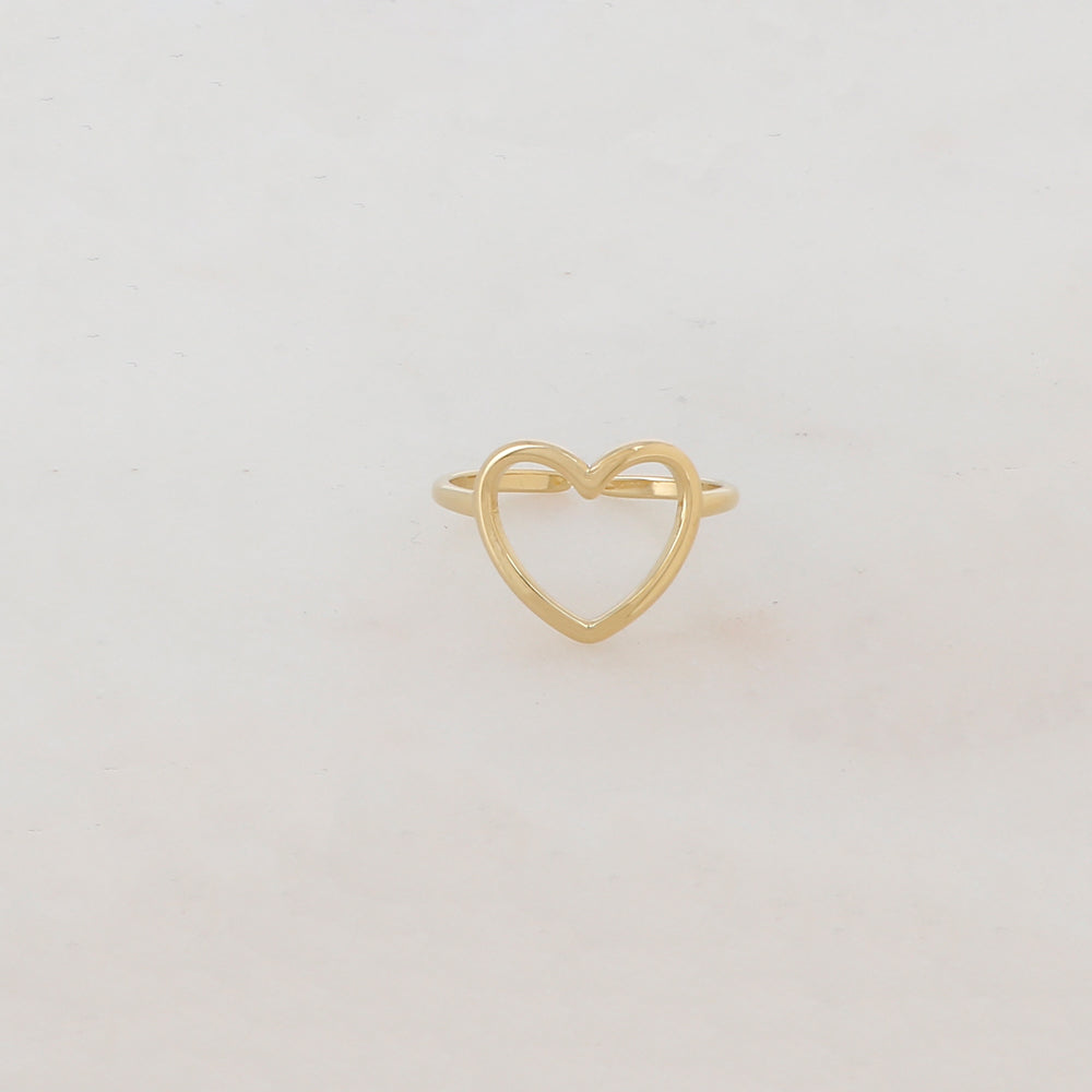 Bague coeur avec effet lisse