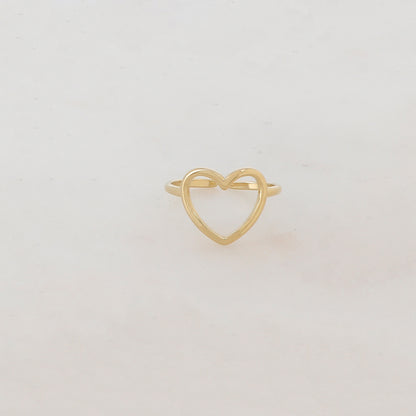 Bague coeur avec effet lisse