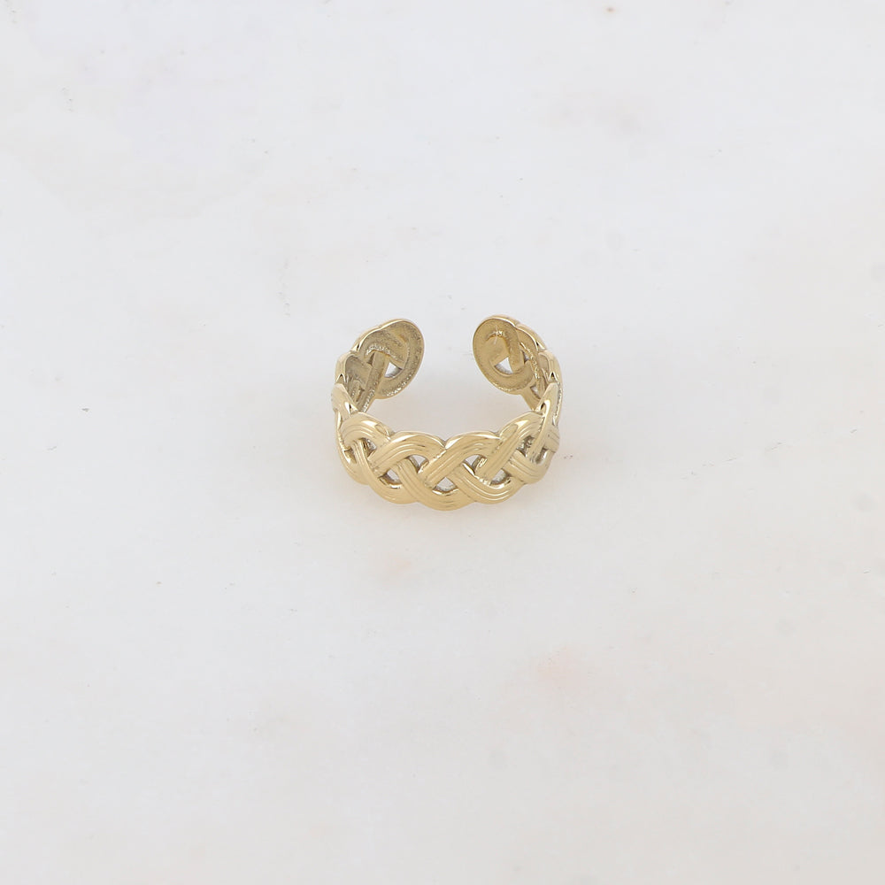 Bague avec motif tresse plate