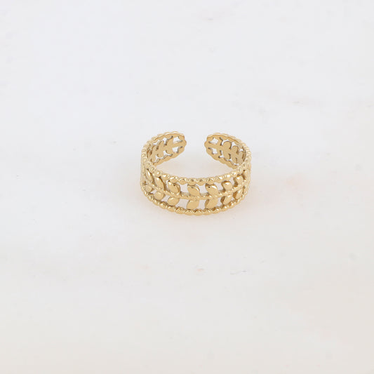 Bague ajourée de façon multi-feuilles