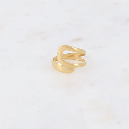 Bague fine ajustable avec un effet lisse