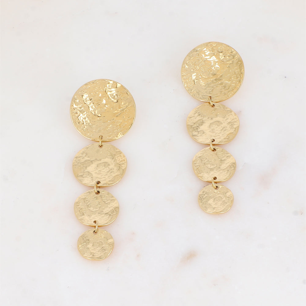 B.O à puce avec quatre pièces rondes martelées et reliefées 2,6 x 8 cm