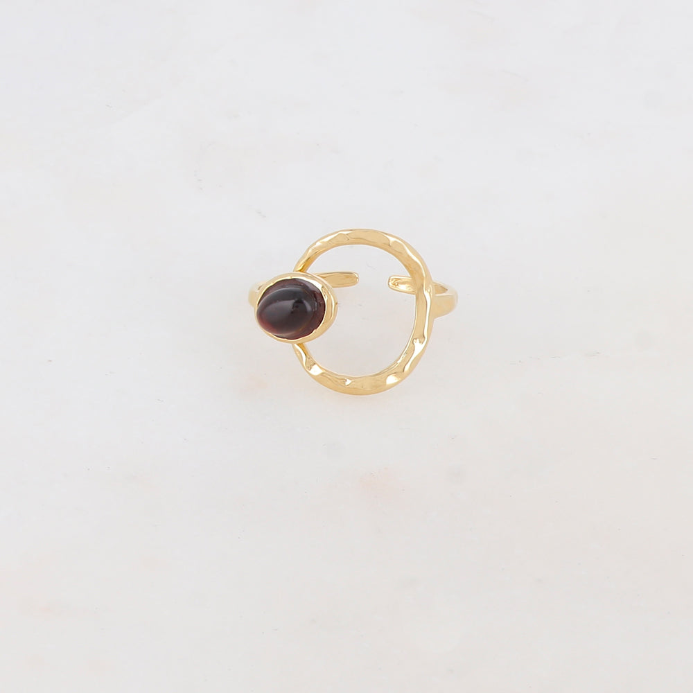 Bague avec anneau texturé et pierre naturelle - Onyx