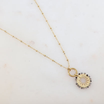 Collier avec anneau, pièce ronde embellie de perles (40+5CM)