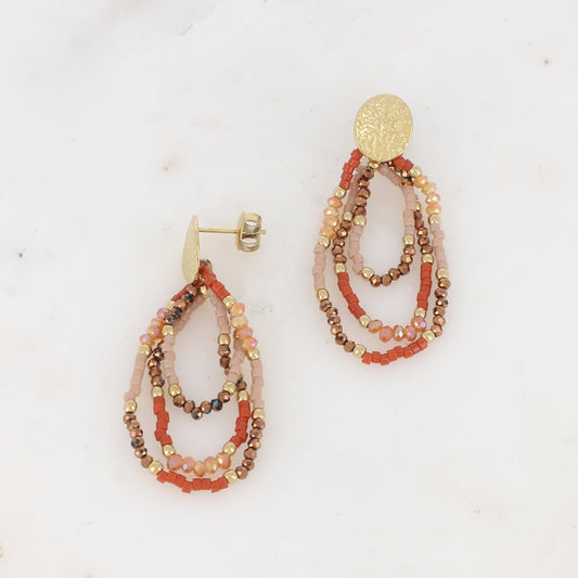 B.O à puce avec pièce martelée ovale, perles de rocaille et pâtes de verre 1,5 x 4,6 CM