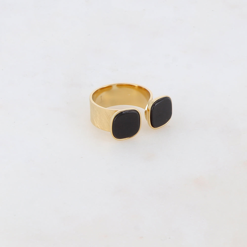 Bague avec effet griffé, deux perles en pierre naturelle carrée - Onyx