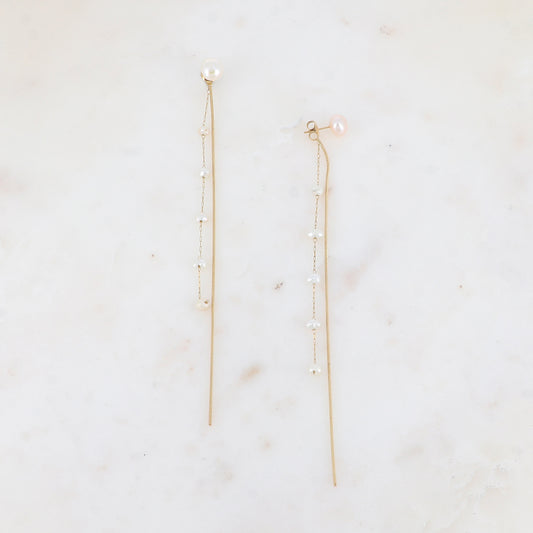 Boucles pendantes - 2 chaînes et perles d'eau douce 8x130 mm