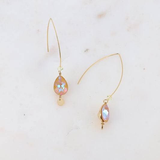 Boucles pendantes - long crochet orné de cristaux de Swarovski® goutte 10x14mm et toupie - Ochre delite - Dimensions du cristal : 10 x 14 mm - Longueur boucle d’oreille : 40 mm