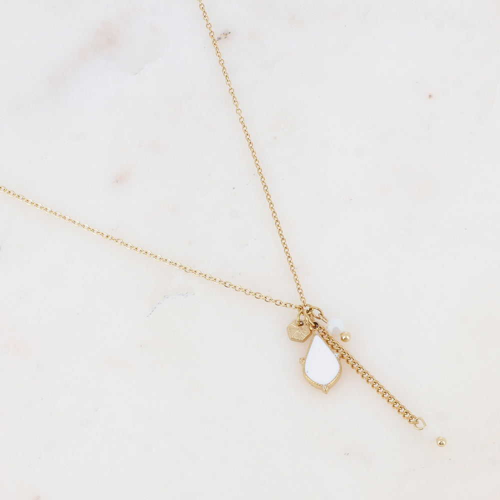 Collier avec chaîne, pierre naturelle, pâte de verre, pampille graphique et pièce émaillée (40+5CM)