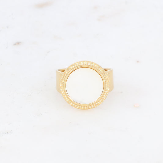 Bague avec cabochon rond en pierre naturelle - Nacre blanche