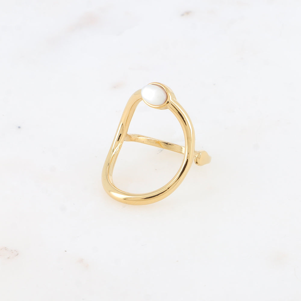 Bague - grand ovale ajouré et pierre naturelle ovale nacre