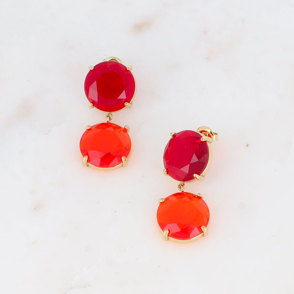 Boucles pendantes - 2 cristaux ronds plats rouges - Dimensions de la boucle : 15 x 35 mm - Dimensions des cristaux : 15 x 15 mm