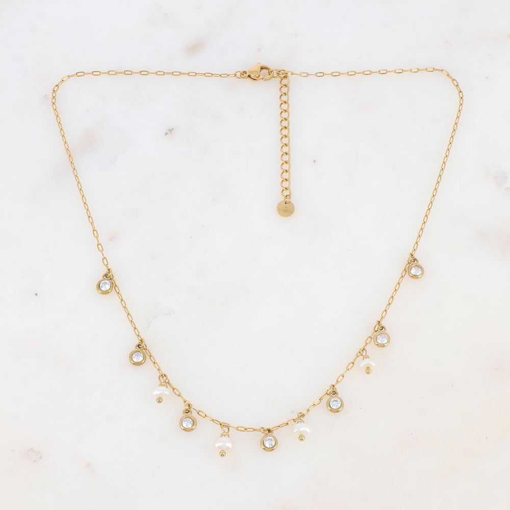 Collier avec perles d'eau douce et oxydes de zirconium (38+5CM)