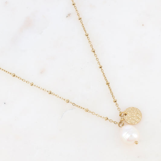 Collier avec perle d'eau douce et pastille martelée (45+5CM)