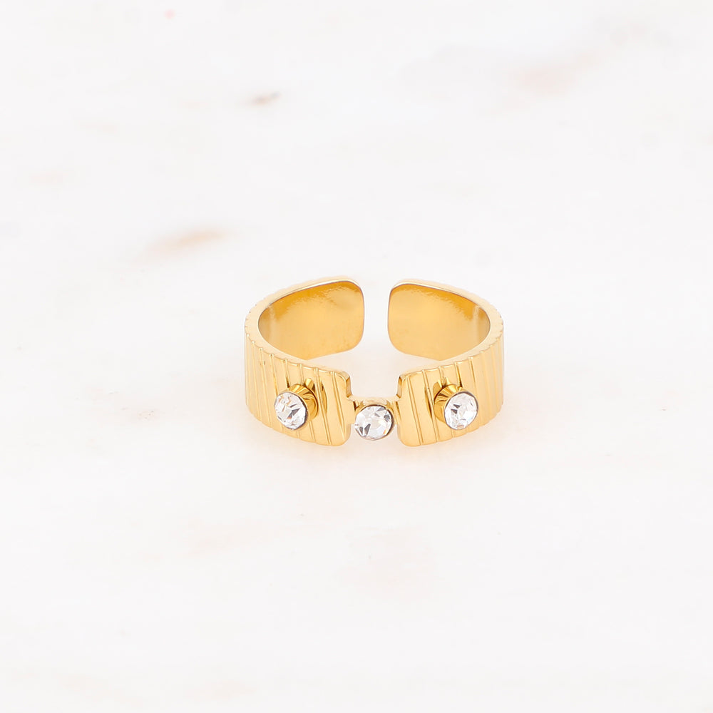 Bague avec strass