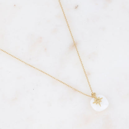 Collier avec perle en pâtes de verre carrée et étoile du Nord  40+5 cm