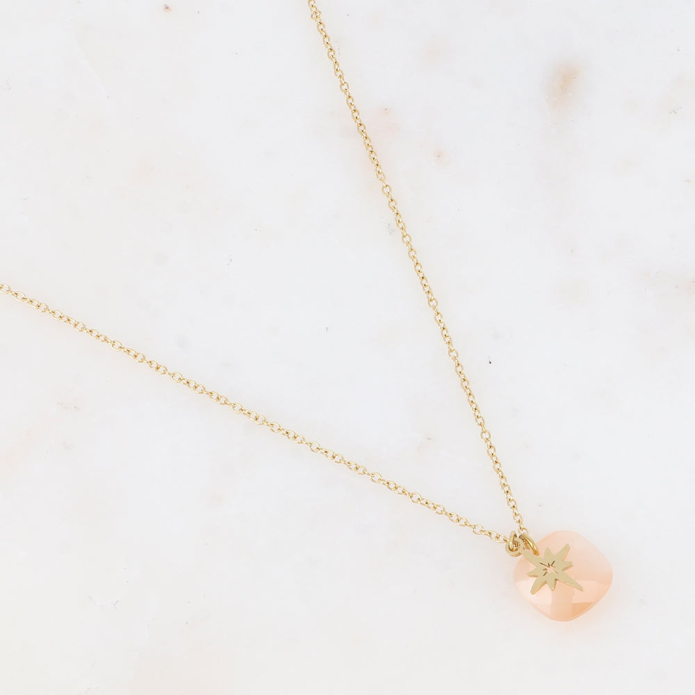 Collier avec perle en pâtes de verre carrée et étoile du Nord  40+5 cm