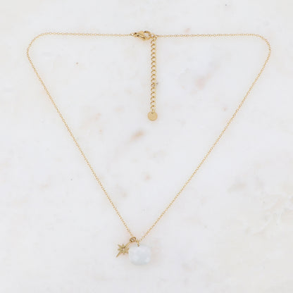 Collier avec perle en pâtes de verre carrée et étoile du Nord  40+5 cm